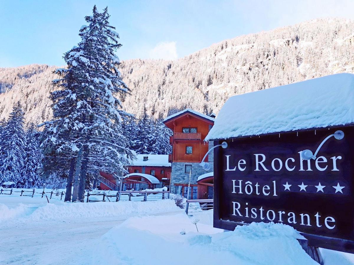 Le Rocher Hotel Champoluc Extérieur photo